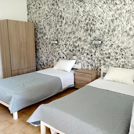 Michalis - Ps Apartment Skiathos Town